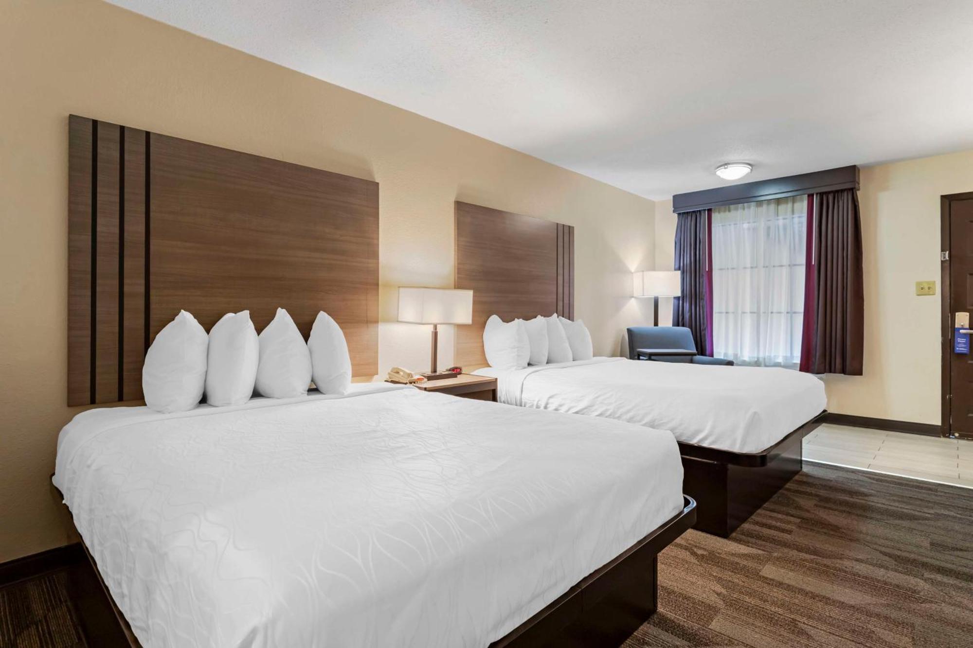 Best Western Of Alexandria Inn & Suites & Conference Center מראה חיצוני תמונה